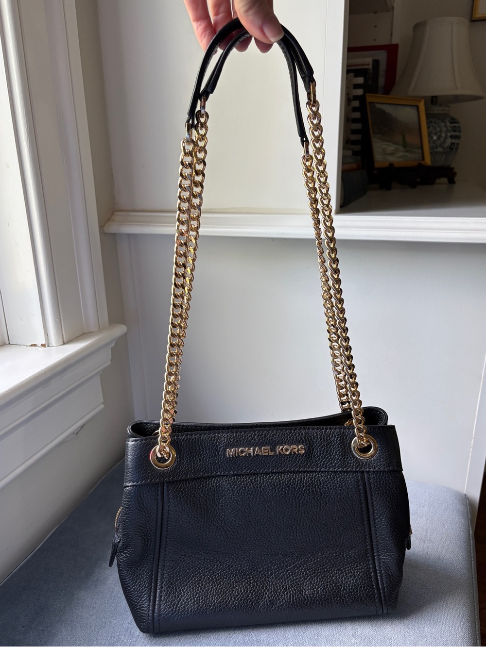 MICHAEL KORS Jet Set Chain Handbag